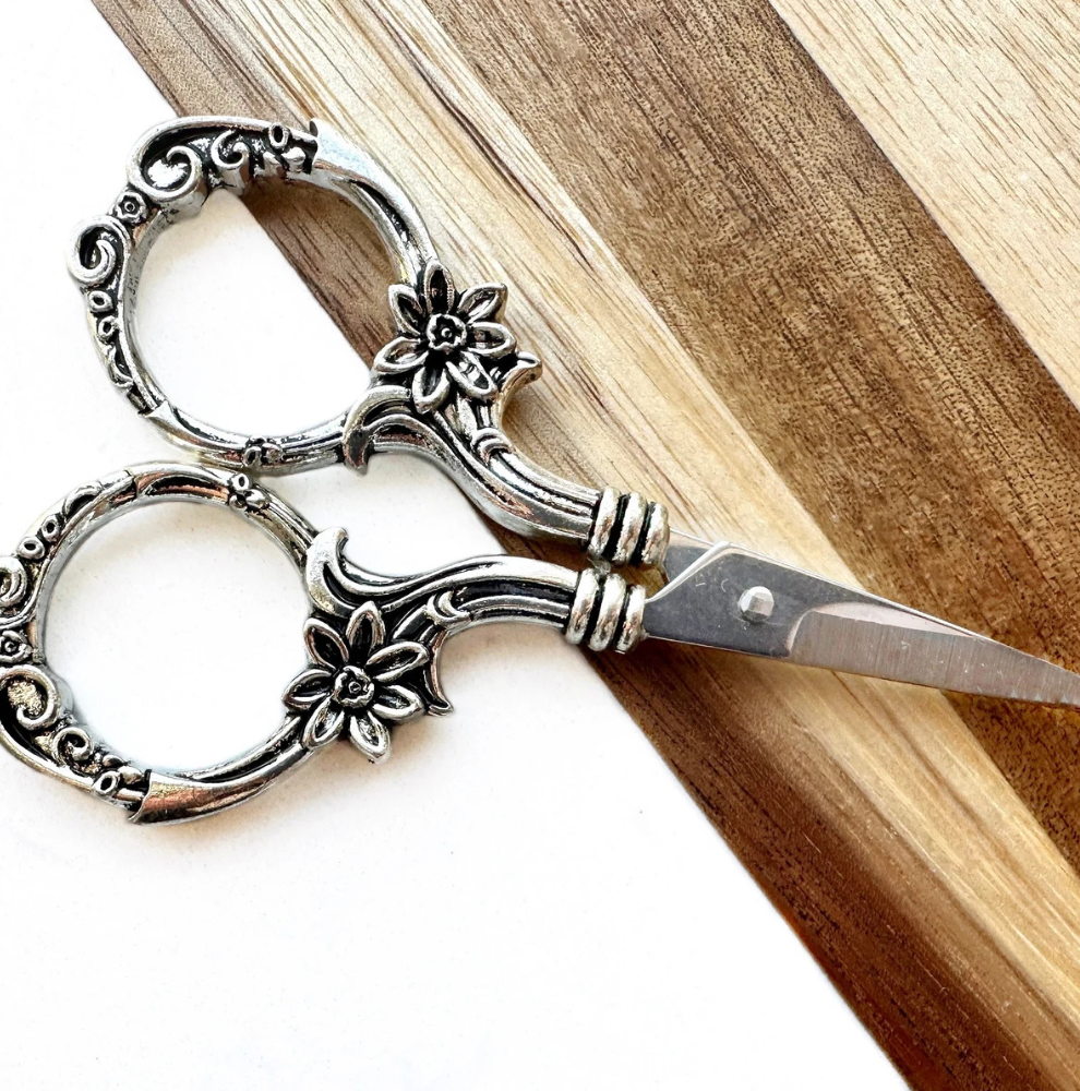 Ornate Stainless Steel Scissors 3.5 inch