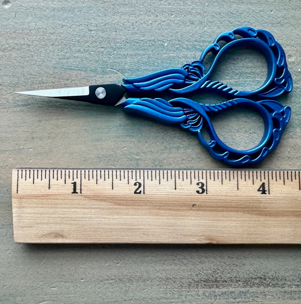 Blue Scissors 4.5 Inch – Small Cutting Tool